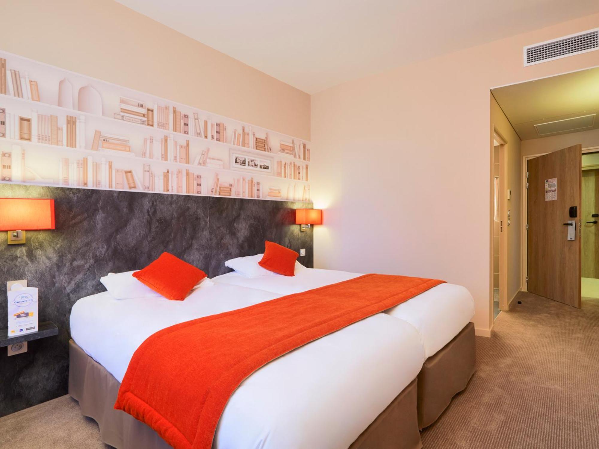 Kyriad Angers Ouest Beaucouze Hotel Eksteriør billede
